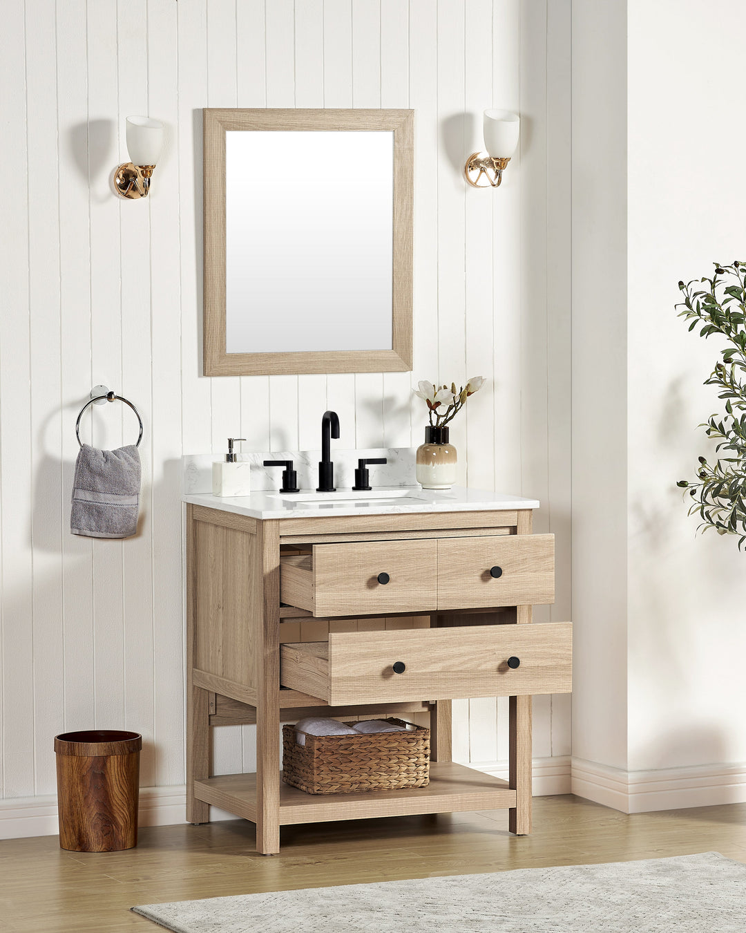 Encino Single Vanity Set