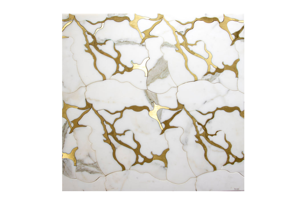 Single 12x11 inch Calacatta Gold Marble Organic Geode Waterjet Mosaic Tile – elegant natural marble pattern with geode-inspired design.